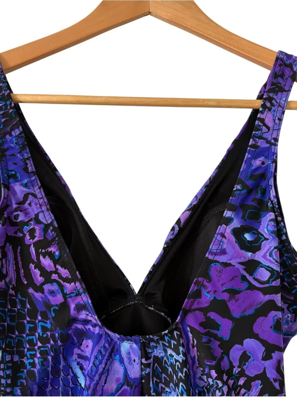 Womens Printed Swimsuit XL? Purple Blue Black Ruched Wireless Padded Cups Beach